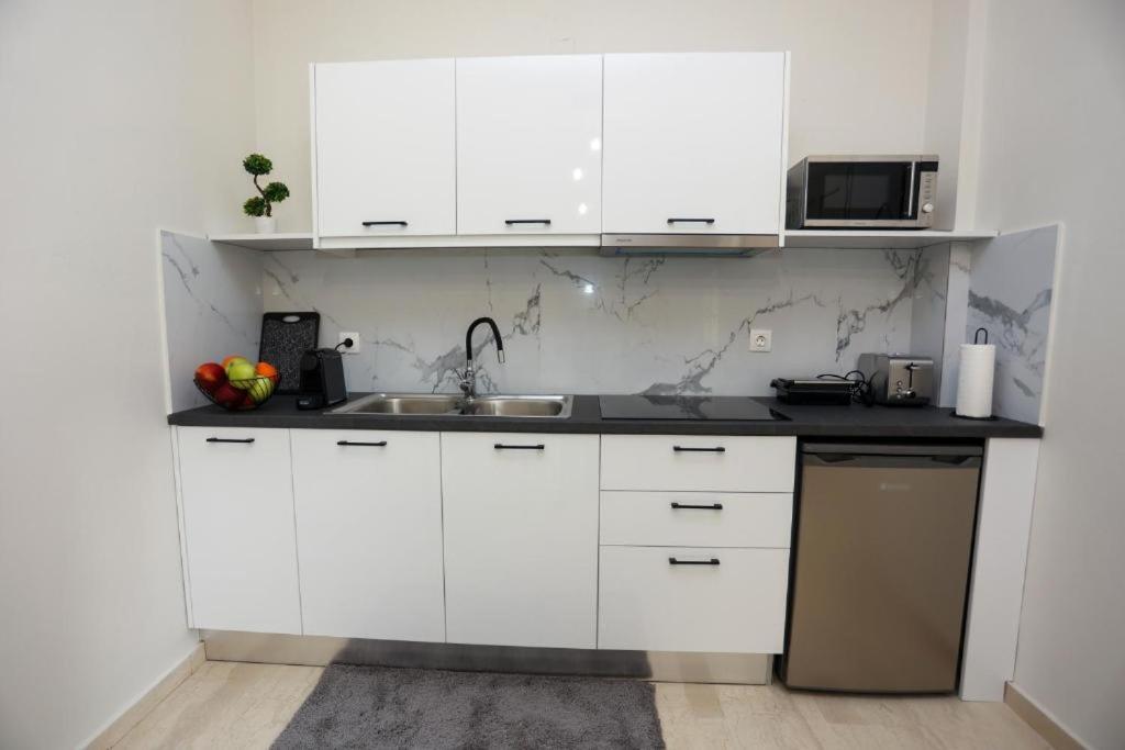 Kouros Apartments Litheres Ngoại thất bức ảnh