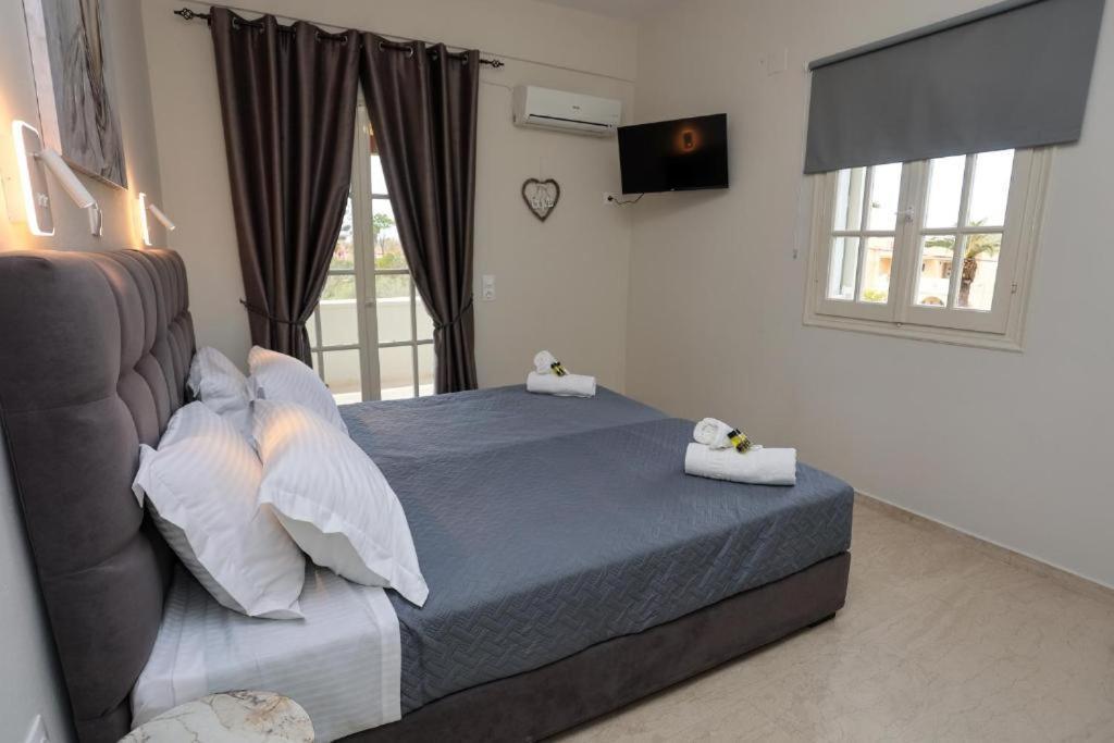 Kouros Apartments Litheres Ngoại thất bức ảnh