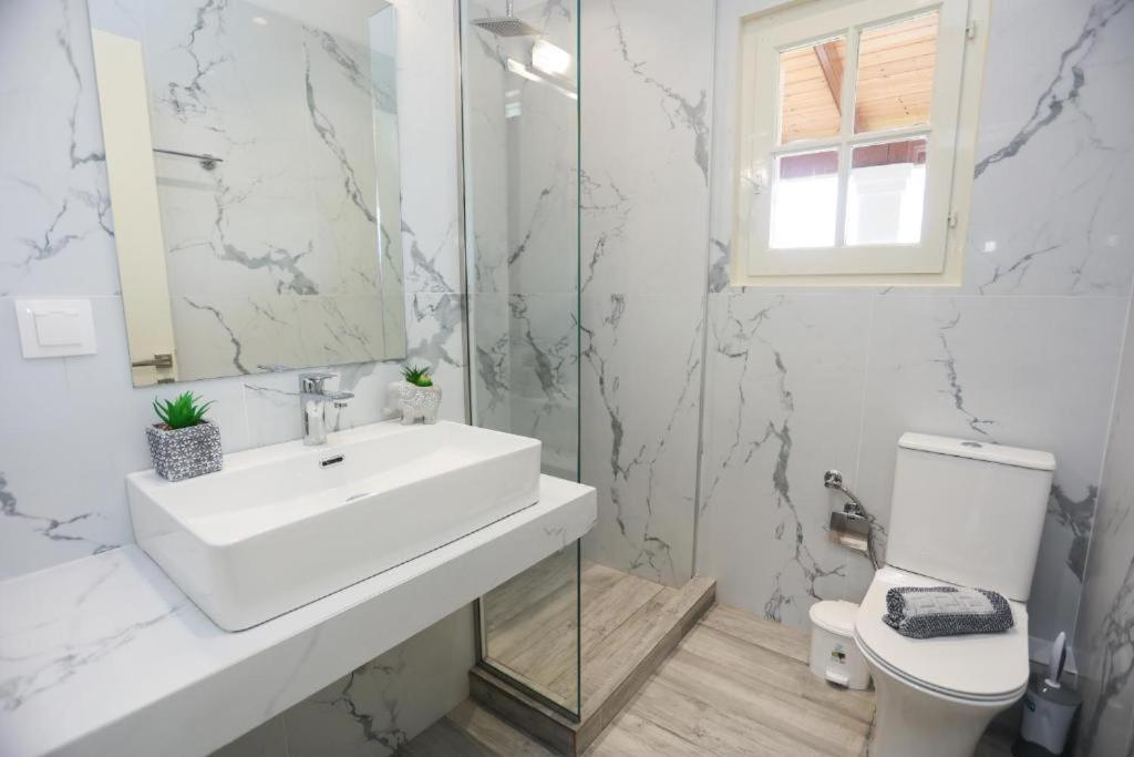 Kouros Apartments Litheres Ngoại thất bức ảnh